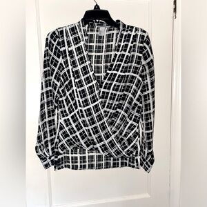 H&M pullover blouse